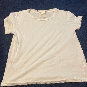 H&M white t-shirt